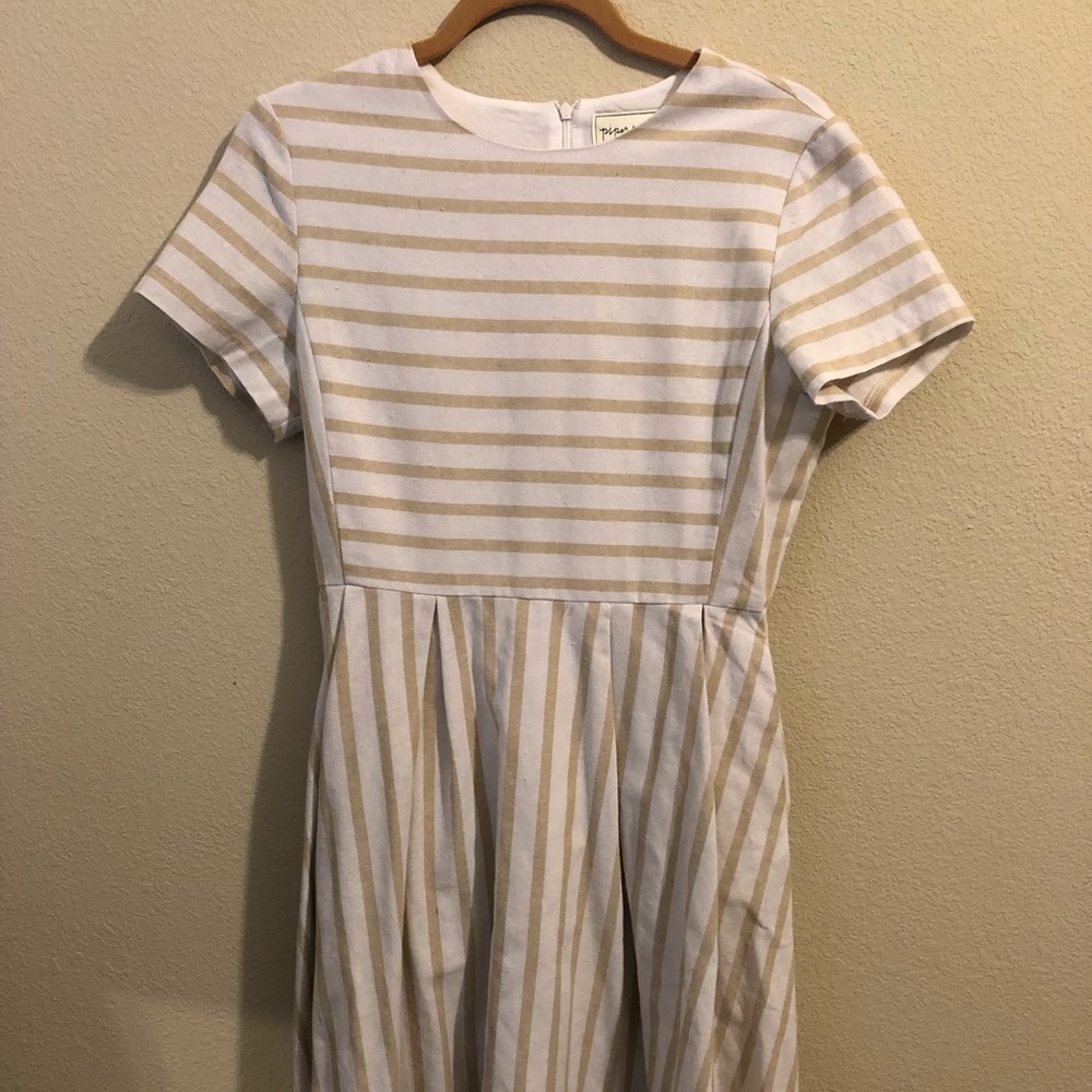 PIPER AND SCOOT LINEN DRESS SIZE S